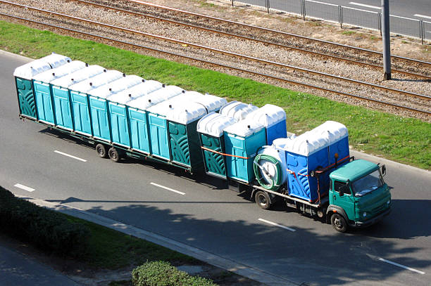 Best Porta potty rental near me  in Rocky River, OH